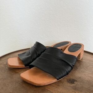 Huma Blanco Black Leather Dalia Heeled Slip-On Slide Sandals Women's Size 41 11